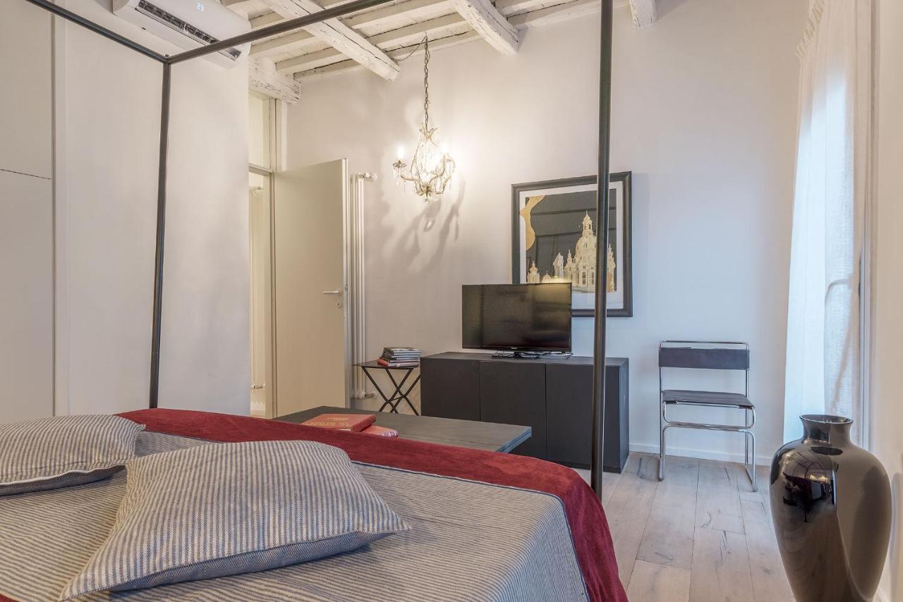 Colosseum Exclusive Duplex Рим Екстер'єр фото